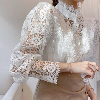 Chic Floral Blouse