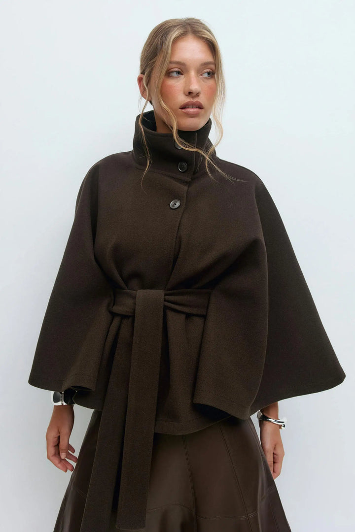 Elegance Cape