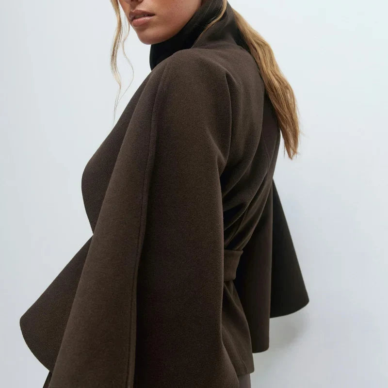 Elegance Cape